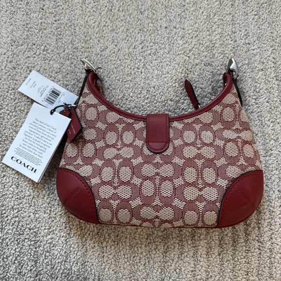 Coach Hamptons Hobo Bag In Signature Textile Jacquard Ruby Silver - Picture 3 of 11